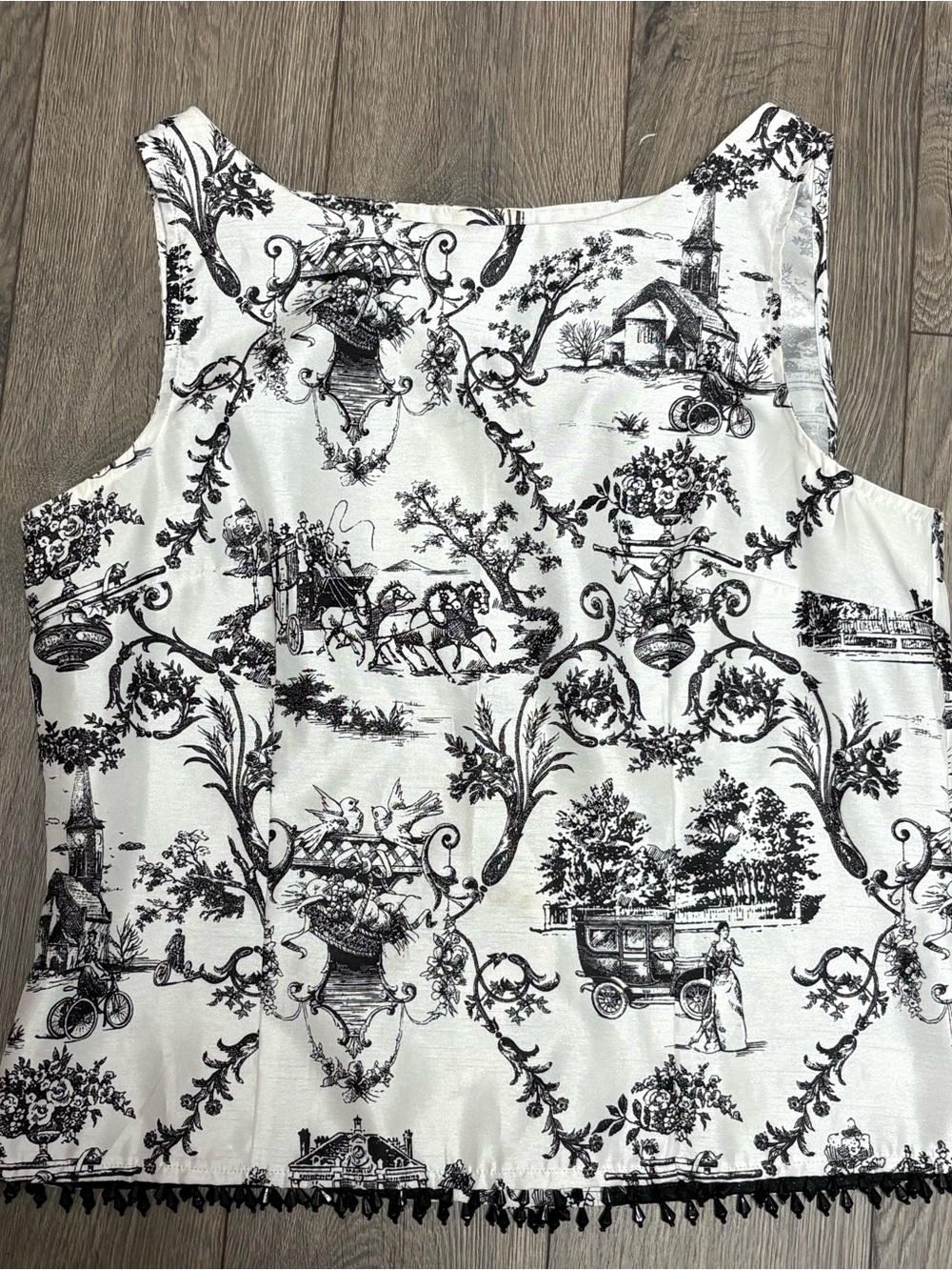 Vintage white floral retro tank top